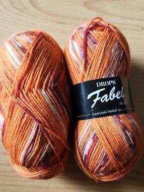 DROPS Fabel Multicolor Orange Sock Yarn - Vibrant Orange Blend